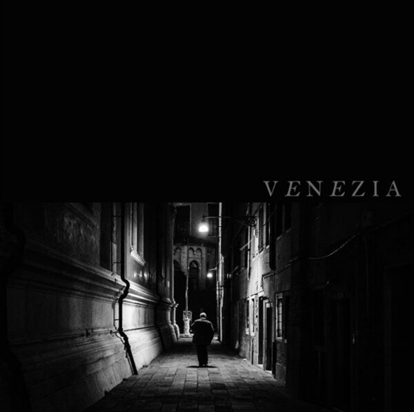 Plays Venezia (Clear Vinyl)